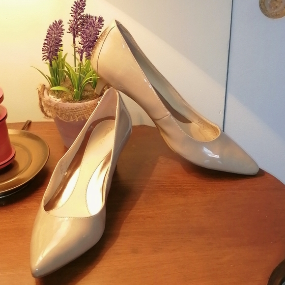 Calvin Klein Shoes - Calvin Klein shoes size 8 1/2